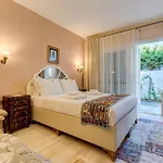 Kore Hotel 4*