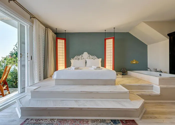 Kore Hotell Çeşme